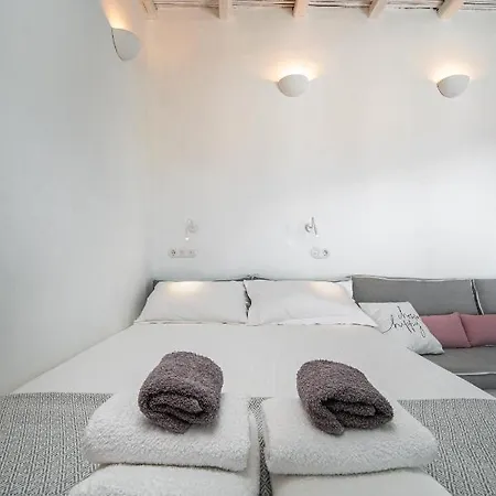 Sugar Cubes Casa de Férias Serifos Town